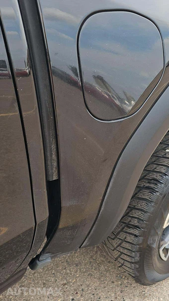 2023 GMC Canyon AT4 Crew Cab Medium Bed - miniatura 27