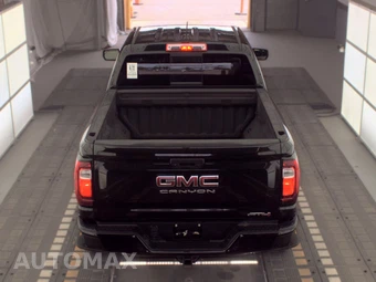 2023 GMC Canyon AT4 Crew Cab Medium Bed - miniatura 6