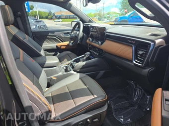 2023 GMC Canyon AT4 Crew Cab Medium Bed - miniatura 18