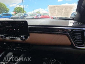 2023 GMC Canyon AT4 Crew Cab Medium Bed - miniatura 19