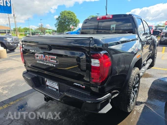2023 GMC Canyon AT4 Crew Cab Medium Bed - miniatura 3