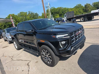 2023 GMC Canyon AT4 Crew Cab Medium Bed 4SG - miniatura 3