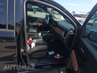 2023 GMC Canyon AT4 Crew Cab Medium Bed 4SG - miniatura 8