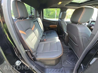 2023 GMC Canyon AT4 Crew Cab Medium Bed 4SG - miniatura 16