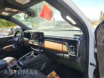 2023 GMC Canyon AT4 Crew Cab Medium Bed 4SG - miniatura 16