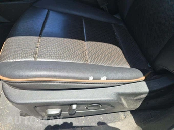 2023 GMC Canyon AT4 Crew Cab Medium Bed 4SG - miniatura 18