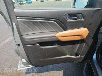 2023 GMC Canyon AT4 Crew Cab Medium Bed 4SG - miniatura 9