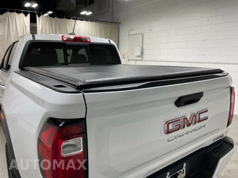 2023 GMC Canyon AT4 Crew Cab Medium Bed 4SG - miniatura 18