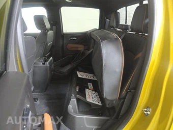 2023 GMC Canyon AT4 Crew Cab Medium Bed 4SG - miniatura 13