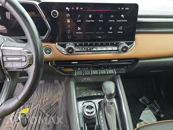 2023 GMC Canyon AT4 Crew Cab Medium Bed 4SG - miniatura 11