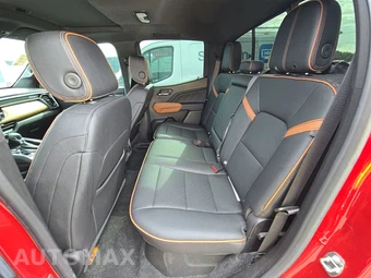 2023 GMC Canyon AT4 Crew Cab Medium Bed 4SG - miniatura 13
