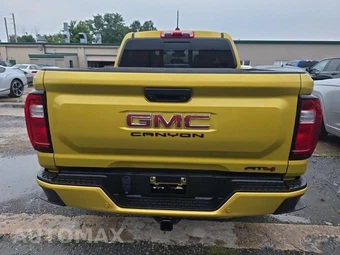 2023 GMC Canyon AT4 Crew Cab Medium Bed 4SG - miniatura 5