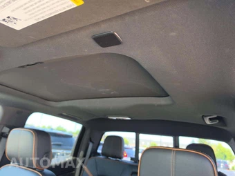 2023 GMC Canyon AT4 Crew Cab Medium Bed 4SG - miniatura 11