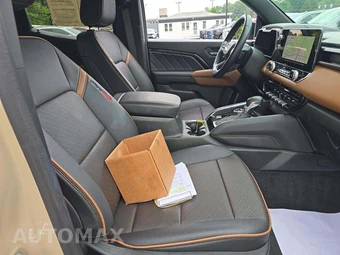 2023 GMC Canyon AT4 Crew Cab Medium Bed 4SG - miniatura 18