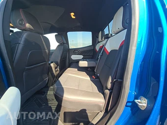 2023 GMC Canyon AT4X Crew Cab Medium Bed - miniatura 13