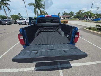 2023 GMC Canyon AT4X Crew Cab Medium Bed 4TX - miniatura 14