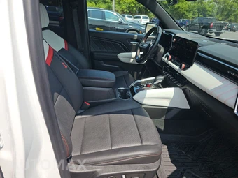 2023 GMC Canyon AT4X Crew Cab Medium Bed 4TX - miniatura 14