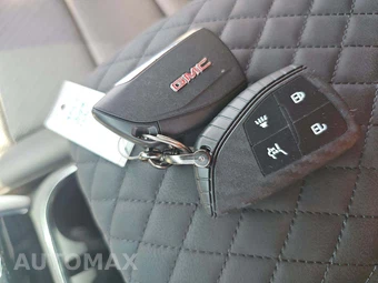 2023 GMC Canyon AT4X Crew Cab Medium Bed 4TX - miniatura 5