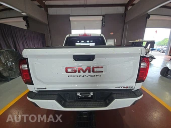 2023 GMC Canyon AT4X Crew Cab Medium Bed 4TX - miniatura 5