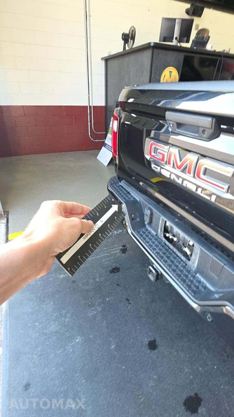 2023 GMC Canyon Denali Crew Cab Medium Bed - miniatura 29