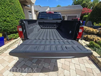 2023 GMC Canyon Denali Crew Cab Medium Bed 5SB - miniatura 14