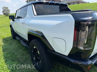 2023 GMC HUMMER EV Pickup 3X Crew Cab Short Bed - miniatura 24