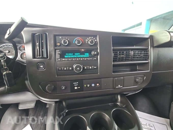 2023 GMC Savana 2500 Cargo Van 1WT 135.2" WB - miniatura 10