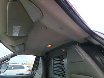 2023 GMC Savana 2500 Cargo Van 1WT 135.2" WB - miniatura 17