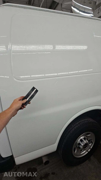 2023 GMC Savana 2500 Cargo Van 1WT 135.2" WB - miniatura 22