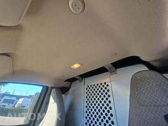 2023 GMC Savana 3500 Cargo Van 1WT 155.2" WB - miniatura 11