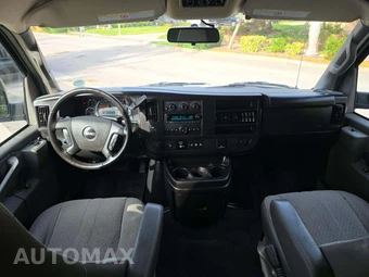 2023 GMC Savana 3500 Passenger Van LS 1LS 155.1" WB - miniatura 10