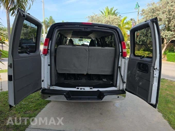 2023 GMC Savana 3500 Passenger Van LS 1LS 155.1" WB - miniatura 15