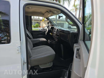 2023 GMC Savana 3500 Passenger Van LS 1LS 155.1" WB - miniatura 19