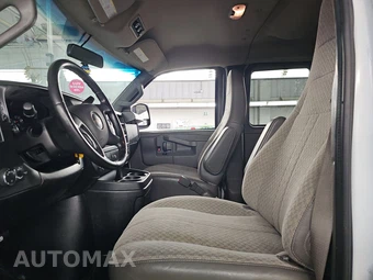 2023 GMC Savana 3500 Passenger Van LS 1LS 155.1" WB - miniatura 13
