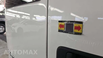 2023 GMC Savana 3500 Passenger Van LS 1LS 155.1" WB - miniatura 30