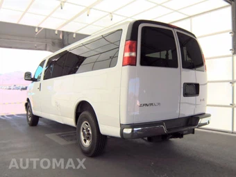 2023 GMC Savana 3500 Passenger Van LS 1LS 155.1" WB - miniatura 8