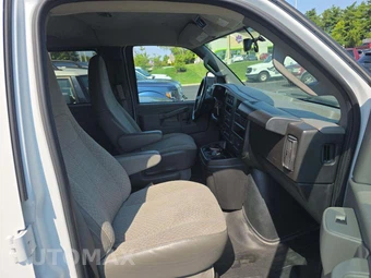 2023 GMC Savana 3500 Passenger Van LS 1LS 155.1" WB - miniatura 18