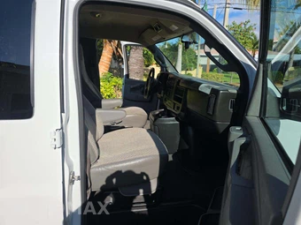 2023 GMC Savana 3500 Passenger Van LS 1LS 155.1" WB - miniatura 19