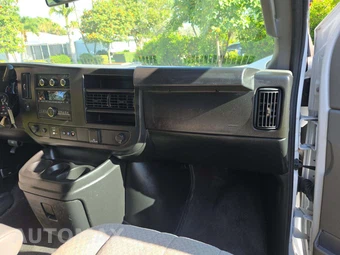 2023 GMC Savana 3500 Passenger Van LS 1LS 155.1" WB - miniatura 20
