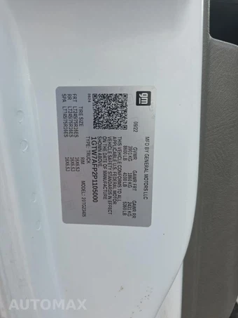 2023 GMC Savana Cargo Van 1WT 135.2" WB – miniatura 17