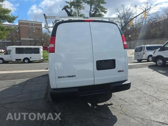 2023 GMC Savana Cargo Van 1WT 135.2" WB – miniatura 5