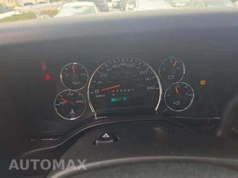 2023 GMC Savana Cargo Van 1WT 135.2" WB - miniatura 9