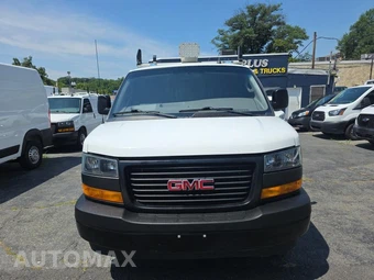 2023 GMC Savana Cargo Van 1WT 135.2" WB - miniatura 2