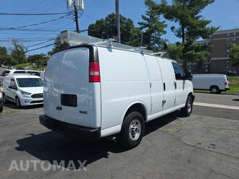 2023 GMC Savana Cargo Van 1WT 135.2" WB - miniatura 4