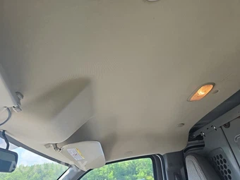 2023 GMC Savana Cargo Van 1WT 135.2" WB – miniatura 17
