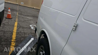 2023 GMC Savana Cargo Van 1WT 135.2" WB – miniatura 25