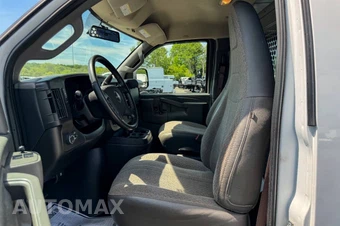2023 GMC Savana Cargo Van 1WT 135.2" WB - miniatura 20