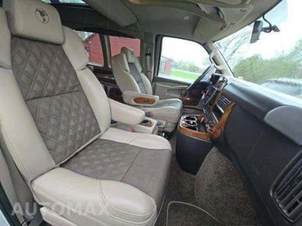 2023 GMC Savana Cargo Van 1WT 135.2" WB - miniatura 18