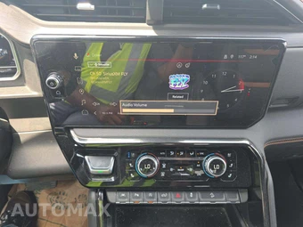 2023 GMC Sierra 1500 AT4 Crew Cab Medium Bed - miniatura 10
