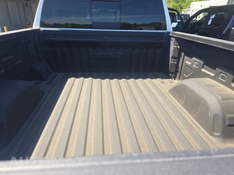 2023 GMC Sierra 1500 AT4 Crew Cab Medium Bed - miniatura 16
